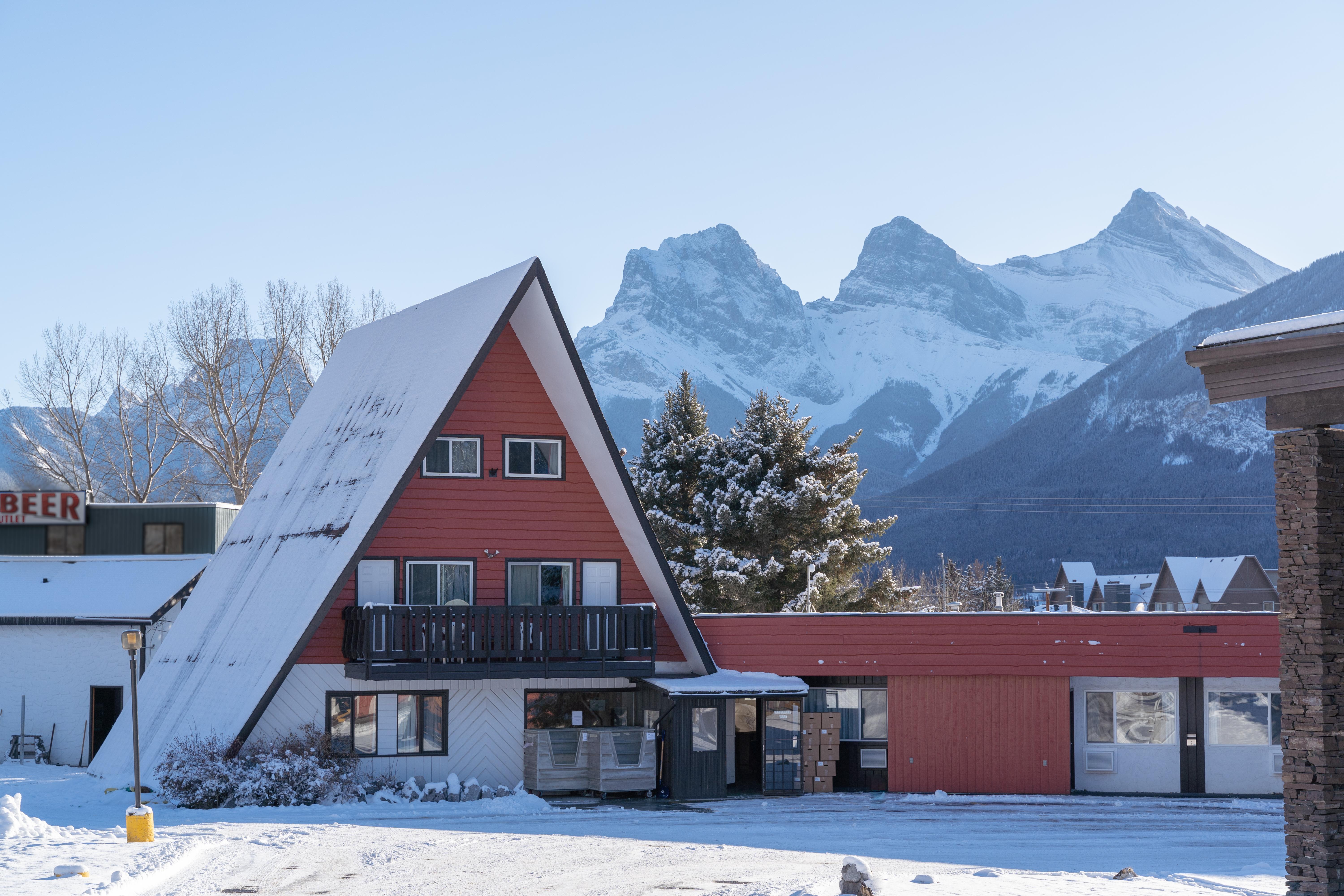 坎莫尔 落矶山滑雪旅舍酒店 外观 照片